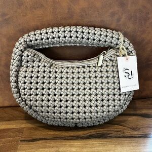 Sincerely Jules🌸🤎